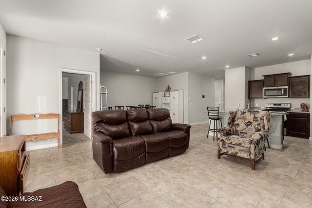 503 W Weldon Street, Corona De Tucson, AZ 85641