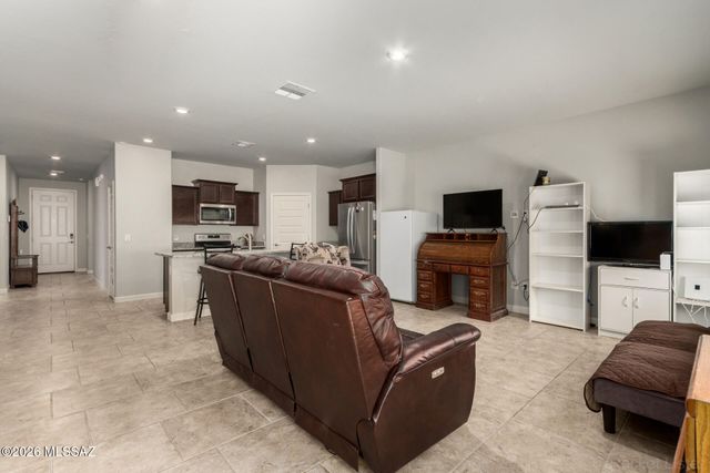 503 W Weldon Street, Corona De Tucson, AZ 85641