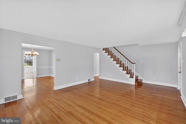 517 WEYMOUTH RD, Springfield, PA 19064
