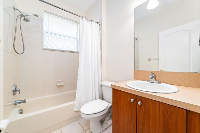 6004 Spring Lake Terrace, Fort Pierce, FL 34951
