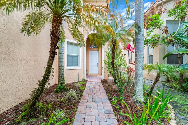 6004 Spring Lake Terrace, Fort Pierce, FL 34951