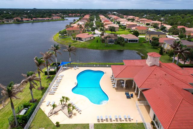 6004 Spring Lake Terrace, Fort Pierce, FL 34951
