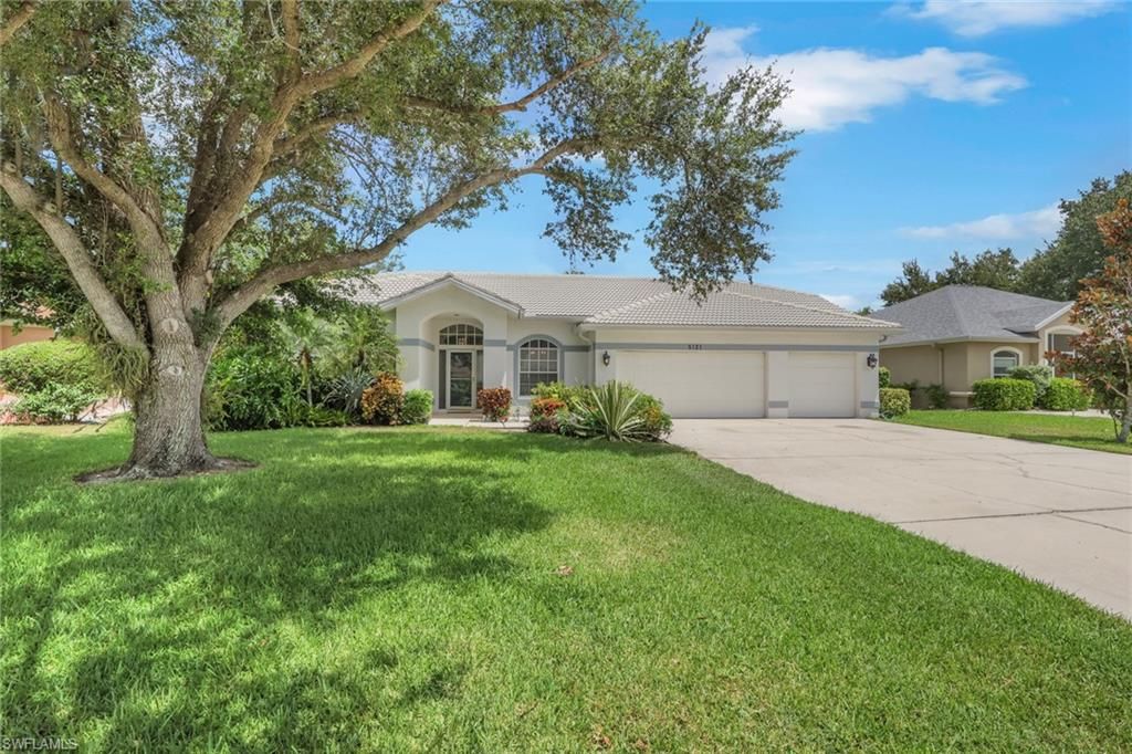 5121 Coldstream LN, NAPLES, FL 34104 — photo 2