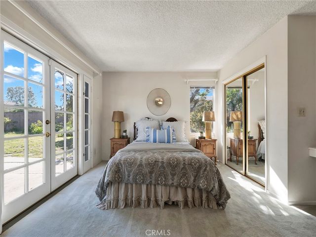 12289 Woodley, Granada Hills, CA 91344