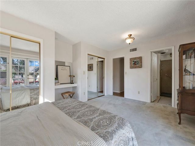 12289 Woodley, Granada Hills, CA 91344