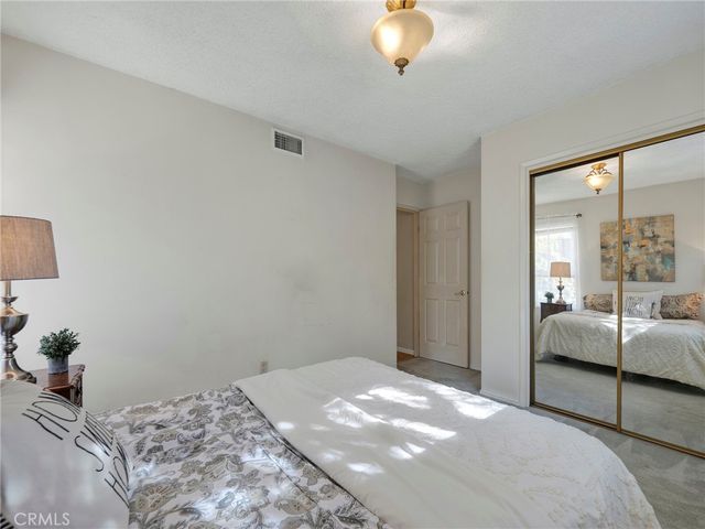 12289 Woodley, Granada Hills, CA 91344