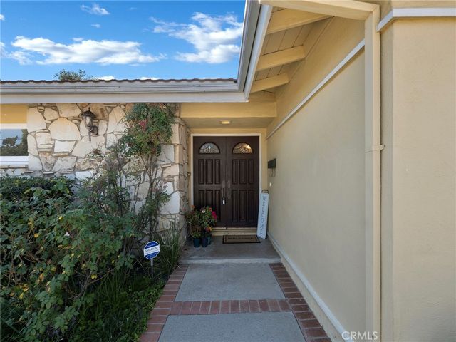 12289 Woodley, Granada Hills, CA 91344