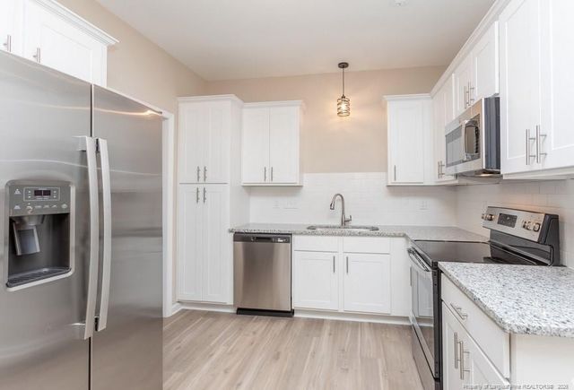 892 Kingscote Drive, Fayetteville, NC 28314