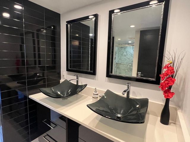 3400 N Ocean Drive 905, Singer Island, FL 33404