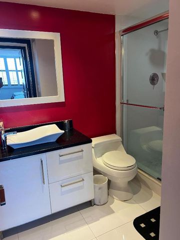 3400 N Ocean Drive 905, Singer Island, FL 33404