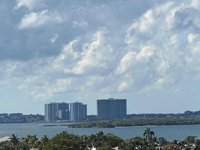 3400 N Ocean Drive 905, Singer Island, FL 33404