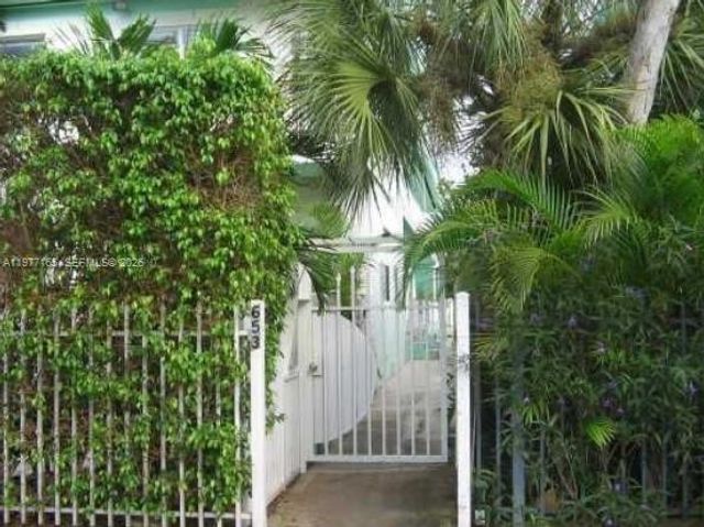 653 Michigan Ave 14, Miami Beach, FL 33139