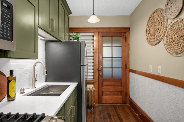 641 Marshall Avenue 4, Saint Paul, MN 55104