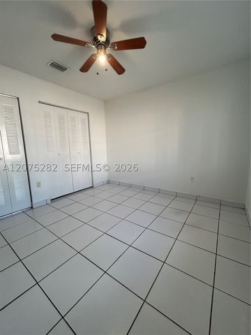 2421 NW 99th Ter 2, Miami, FL 33147