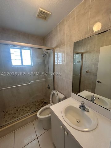 2421 NW 99th Ter 2, Miami, FL 33147