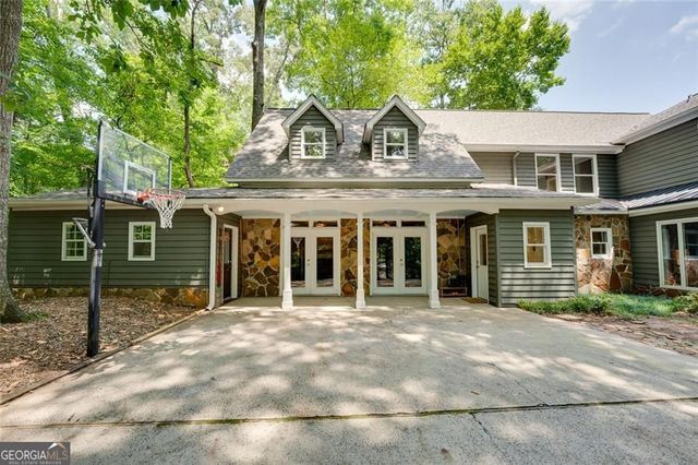 50 Serendipity Way, Sandy Springs, GA 30350