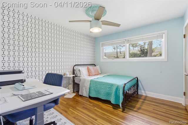 29601 Gilchrest Street, Farmington, MI 48334