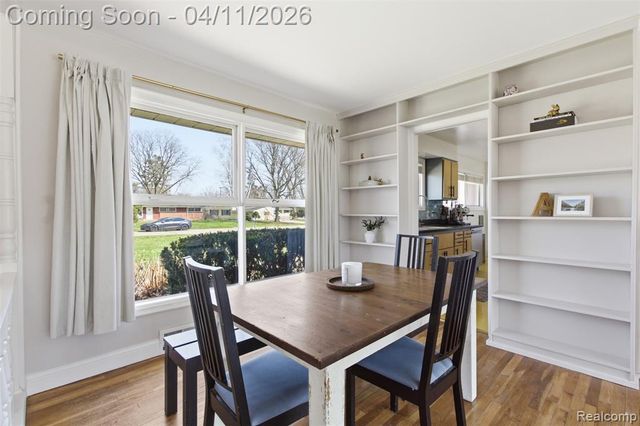 29601 Gilchrest Street, Farmington, MI 48334