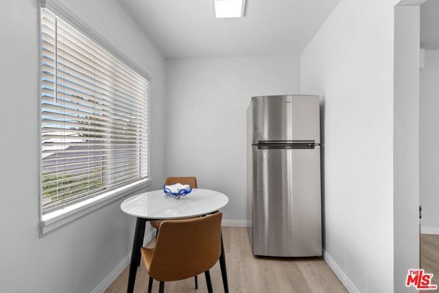 727 Crenshaw Boulevard, Los Angeles, CA 90005