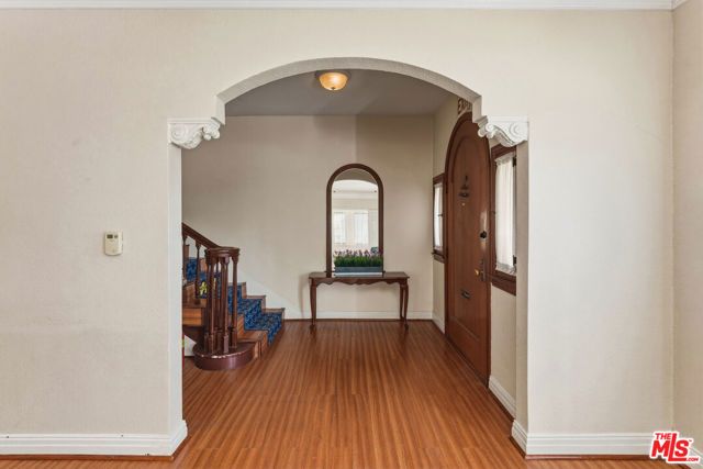 727 Crenshaw Boulevard, Los Angeles, CA 90005