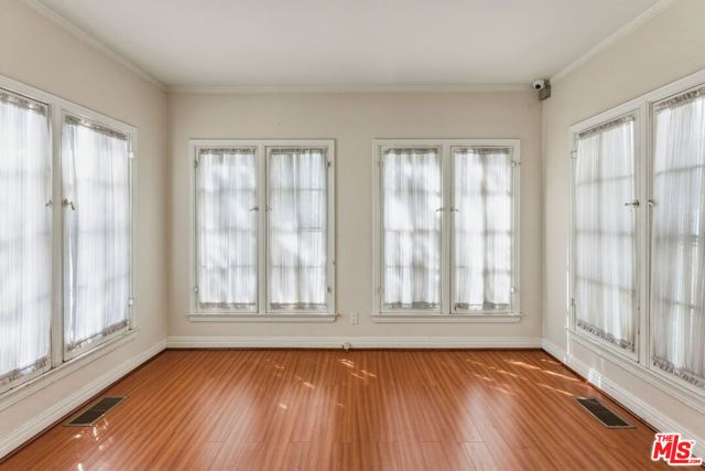 727 Crenshaw Boulevard, Los Angeles, CA 90005