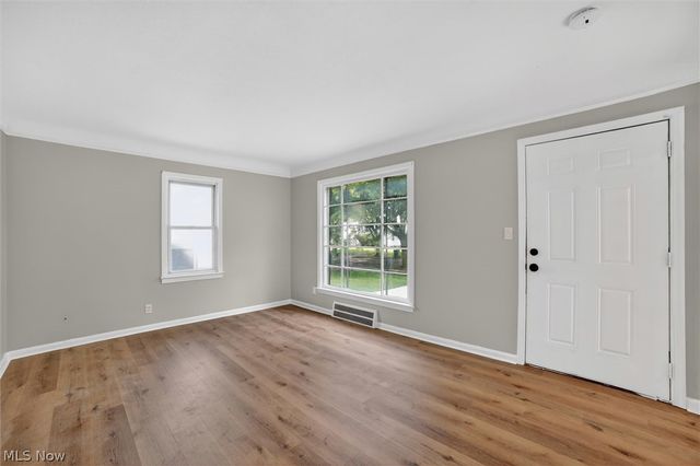 19500 Libby Road, Maple Heights, OH 44137