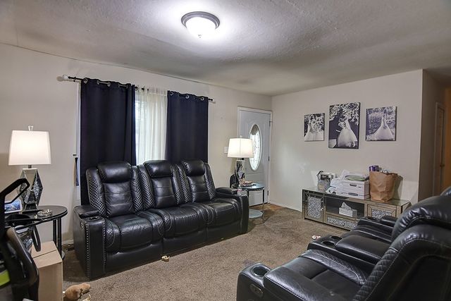 243 W Garland Avenue, Fairborn, OH 45324