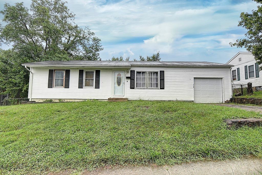 243 W Garland Avenue, Fairborn, OH 45324