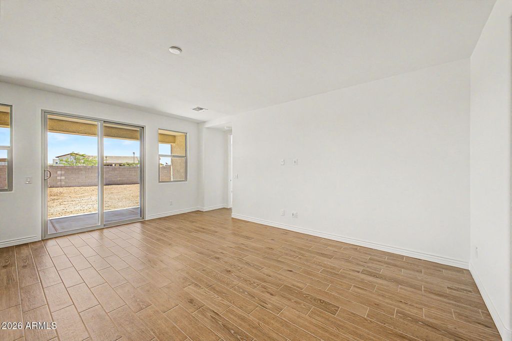 25870 N 148th Drive, Surprise, AZ 85387 — photo 5