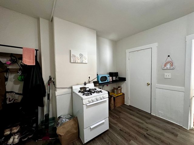 11 John Street 10, Attleboro, MA 02703