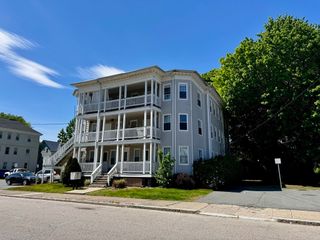 11 John Street 10, Attleboro, MA 02703