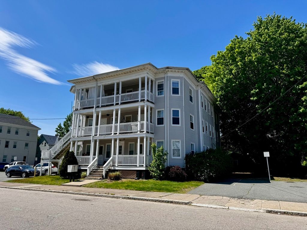 11 John Street 10, Attleboro, MA 02703