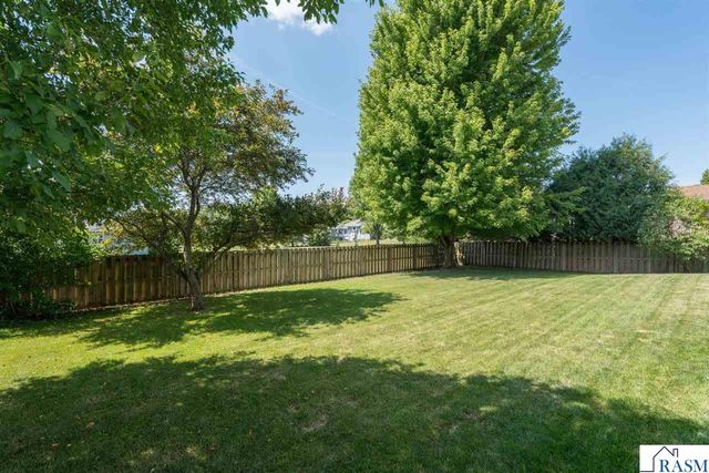 137 Victoria Boulevard, Mankato, MN 56001