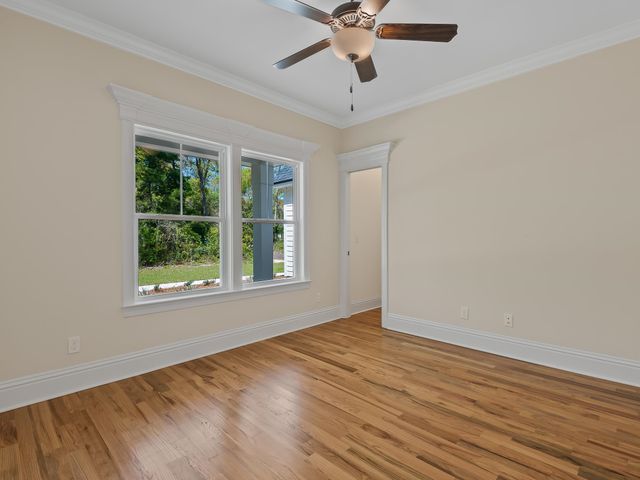 XX Country Club Drive, Crawfordville, FL 32327