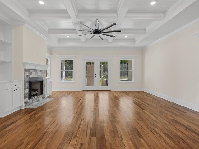 XX Country Club Drive, Crawfordville, FL 32327