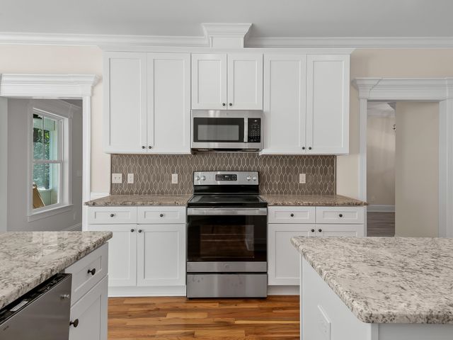 XX Country Club Drive, Crawfordville, FL 32327