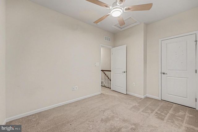 2042 TRACK CIR, Fredericksburg, VA 22401