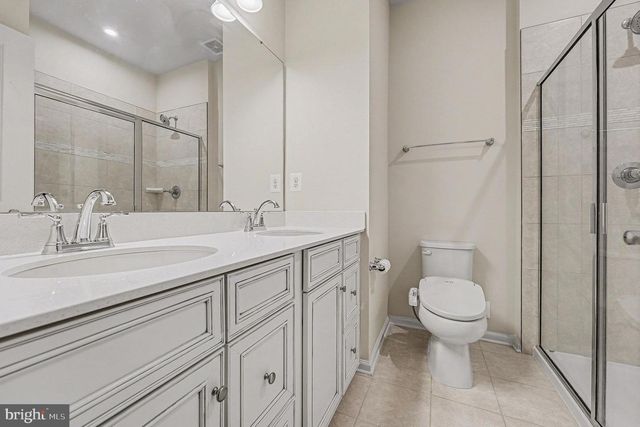 2042 TRACK CIR, Fredericksburg, VA 22401