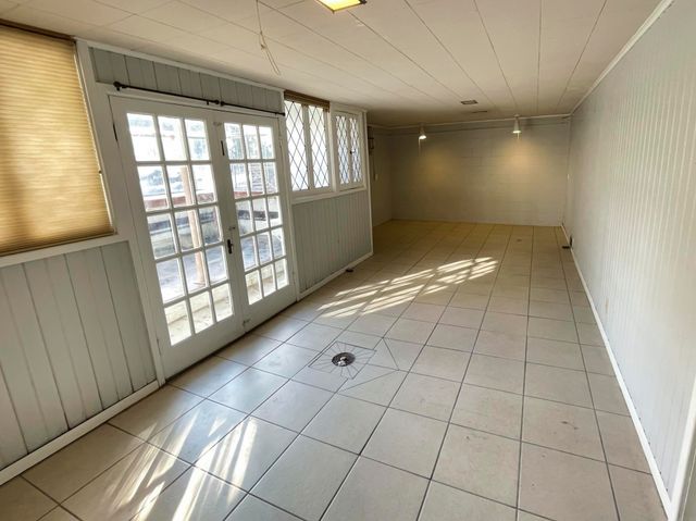 1816 Tremont St, Cedar Falls, IA 50613