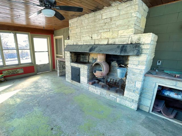 1816 Tremont St, Cedar Falls, IA 50613