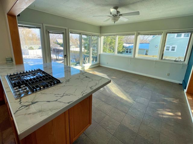 1816 Tremont St, Cedar Falls, IA 50613