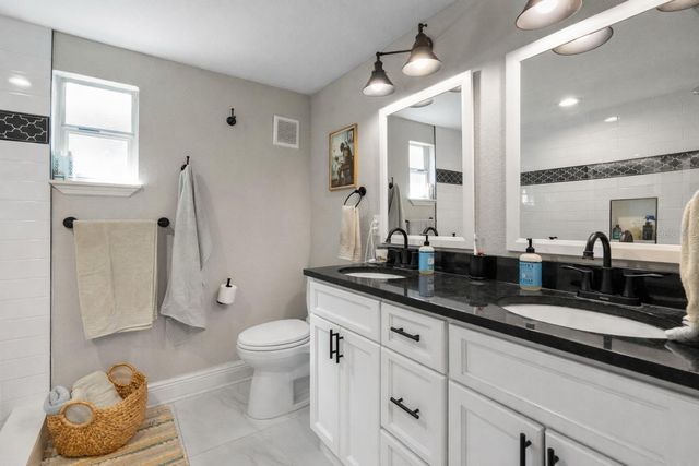 4545 BURLINGTON AVENUE N, St Petersburg, FL 33713