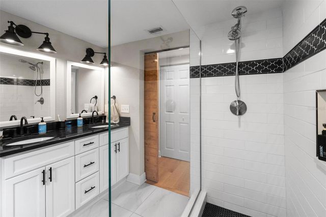 4545 BURLINGTON AVENUE N, St Petersburg, FL 33713