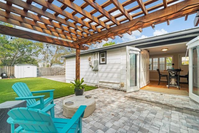 4545 BURLINGTON AVENUE N, St Petersburg, FL 33713