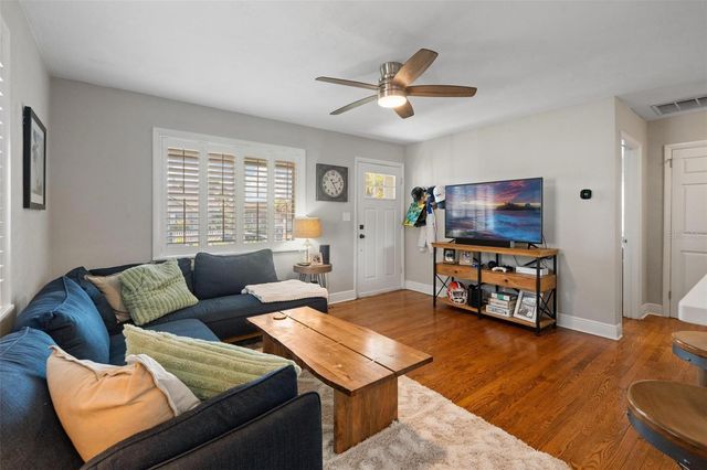 4545 BURLINGTON AVENUE N, St Petersburg, FL 33713