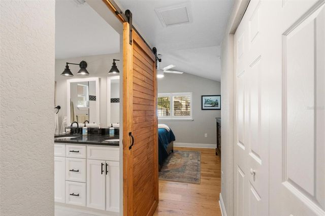 4545 BURLINGTON AVENUE N, St Petersburg, FL 33713