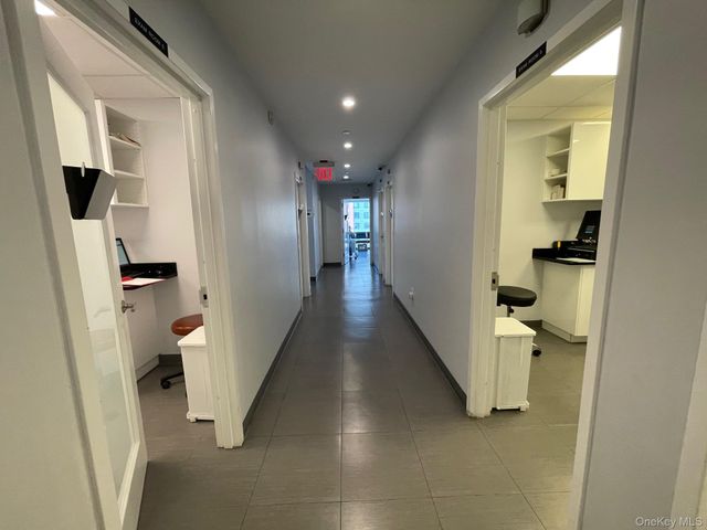 38-08 Union Street 3E, Flushing, NY 11354