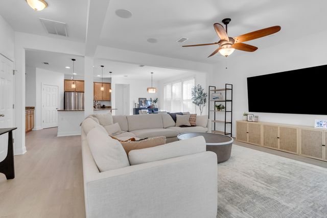 3126 Moonlight Drive, Charleston, SC 29414