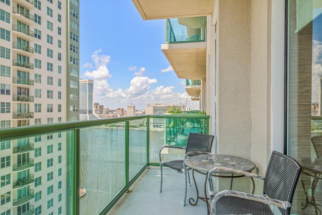 1431 RIVERPLACE Boulevard 1602, Jacksonville, FL 32207