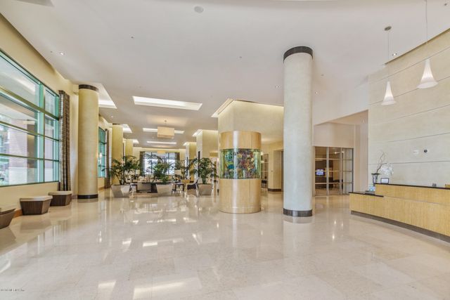1431 RIVERPLACE Boulevard 1602, Jacksonville, FL 32207